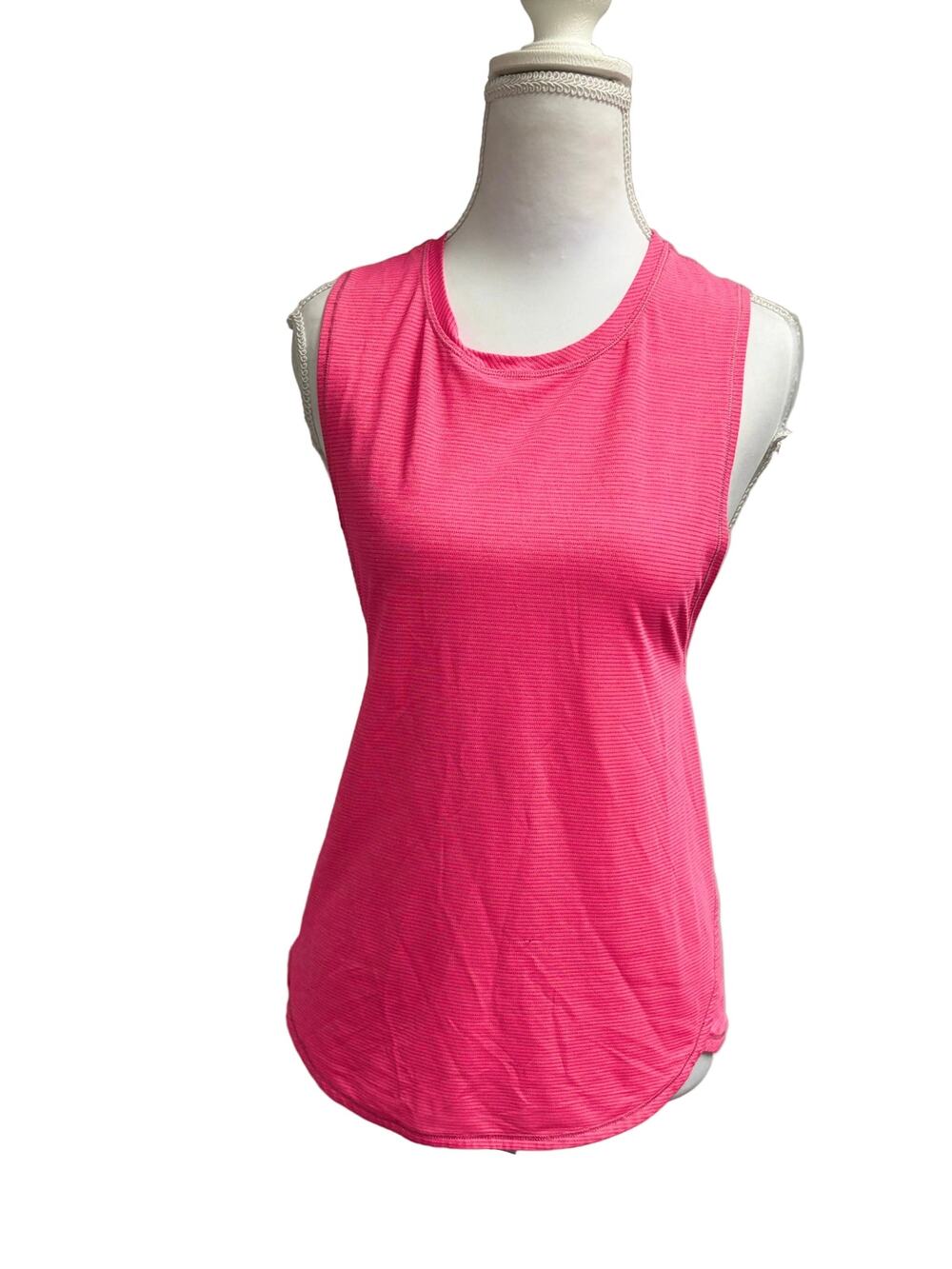 Lululemon Pink Tank-top